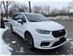 2023 Chrysler Pacifica Touring-L in New Hamburg - Image 2 of 7