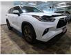 2022 Toyota Highlander Hybrid XLE (Stk: 235159) in Kitchener - Image 6 of 28