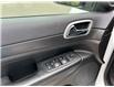 2018 Jeep Grand Cherokee Laredo (Stk: 05706) in Belmont - Image 13 of 19
