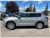 2025 Mitsubishi Outlander PHEV LE (Stk: R1009) in Calgary - Image 4 of 18