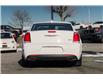 2022 Chrysler 300 Touring L (Stk: LC2476) in Surrey - Image 6 of 18