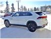 2025 Volkswagen Atlas Cross Sport 2.0 TSI Highline (Stk: 250134) in Regina - Image 11 of 45