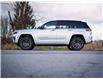 2023 Jeep Grand Cherokee 4xe Summit (Stk: 28990) in Surrey - Image 3 of 28