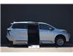 2024 Toyota Sienna XLE 8-Passenger (Stk: UMP027) in London - Image 7 of 26