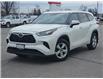2020 Toyota Highlander LE (Stk: 25200A) in Bowmanville - Image 2 of 28