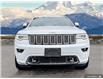 2018 Jeep Grand Cherokee Overland (Stk: AB200933) in Abbotsford - Image 2 of 24