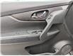 2017 Nissan Rogue SV in Ottawa - Image 9 of 25