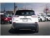 2023 Jeep Cherokee Altitude (Stk: LC2534) in Surrey - Image 7 of 18