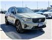 2023 Volvo XC40 B5 Plus Dark Theme (Stk: 29990) in Carleton Place - Image 7 of 24
