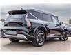 2026 Kia EV9 Land w/Premium Package (Stk: 26EN4133) in Edmonton - Image 2 of 25