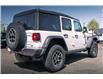 2025 Jeep Wrangler Rubicon (Stk: S582838) in Surrey - Image 8 of 18