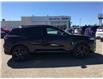 2025 Buick Envision Sport Touring (Stk: 19213389) in Pincher Creek - Image 3 of 16