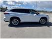 2022 Toyota Highlander  (Stk: S231839M) in Cranbrook - Image 6 of 19