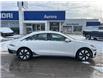 2025 Hyundai IONIQ 6 Preferred Long Range (Stk: 261723) in Aurora - Image 2 of 18