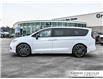 2026 Chrysler Pacifica Select (Stk: N26066) in Grimsby - Image 3 of 33