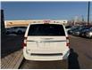 2015 Chrysler Town & Country Touring-L (Stk: 5982B) in Sarnia - Image 4 of 18