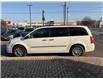 2015 Chrysler Town & Country Touring-L (Stk: 5982B) in Sarnia - Image 7 of 18