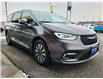2022 Chrysler Pacifica Hybrid LIMITED HYBRID | PANO ROOF | NAVI | HEATED LEATHER (Stk: R12457A) in St. Catharines - Image 2 of 33