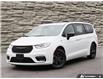 2024 Chrysler Pacifica Hybrid Select (Stk: T8001A) in Hamilton - Image 1 of 27