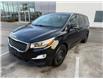 2020 Kia Sedona LX (Stk: 174434) in London - Image 1 of 7