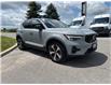 2024 Volvo XC40 B5 Plus Dark Theme (Stk: 19U1012) in Innisfil - Image 4 of 21