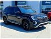 2024 Volkswagen Atlas 2.0 TSI Peak Edition (Stk: 28537W) in Newmarket - Image 2 of 26