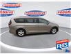 2018 Chrysler Pacifica Hybrid Touring-L (Stk: JR126862T) in Sarnia - Image 10 of 25