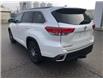 2017 Toyota Highlander XLE (Stk: 44361A) in Chatham - Image 6 of 13