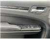 2022 Chrysler 300 Touring (Stk: 22C030) in Winnipeg - Image 17 of 28