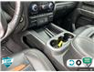 2021 GMC Sierra 1500 AT4 (Stk: U-2951) in Tillsonburg - Image 16 of 23