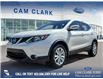 2017 Nissan Qashqai SV (Stk: U37400) in Red Deer - Image 1 of 25