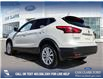 2017 Nissan Qashqai SV (Stk: U37400) in Red Deer - Image 4 of 25